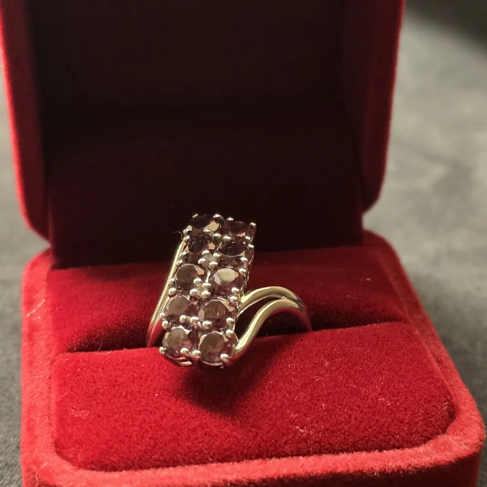 .925 Sterling Silver Wine Garnet Ring Ladies Size 6 - Picture 6 of 7